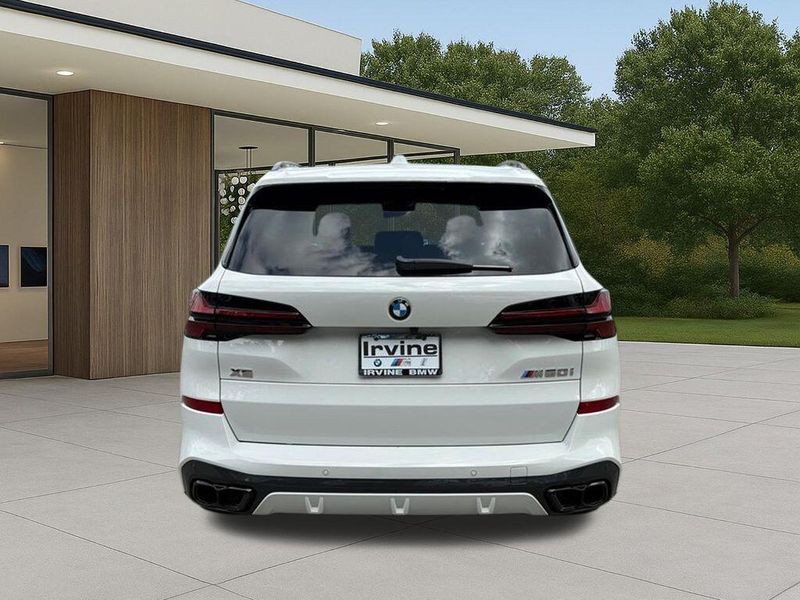 New 2026 BMW X5 M60iImage 10