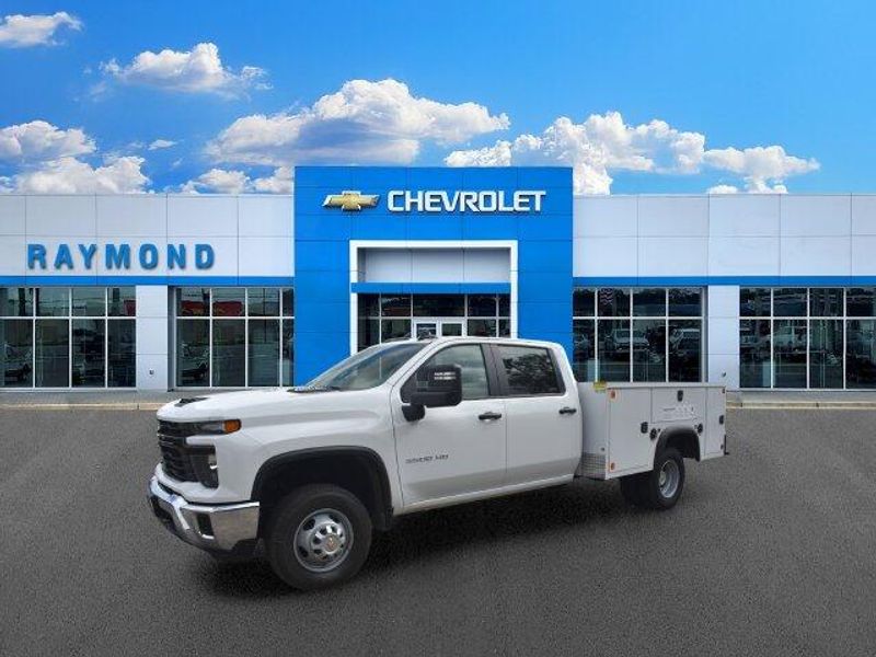 New 2026 Chevrolet Silverado 3500HD Work TruckImage 8