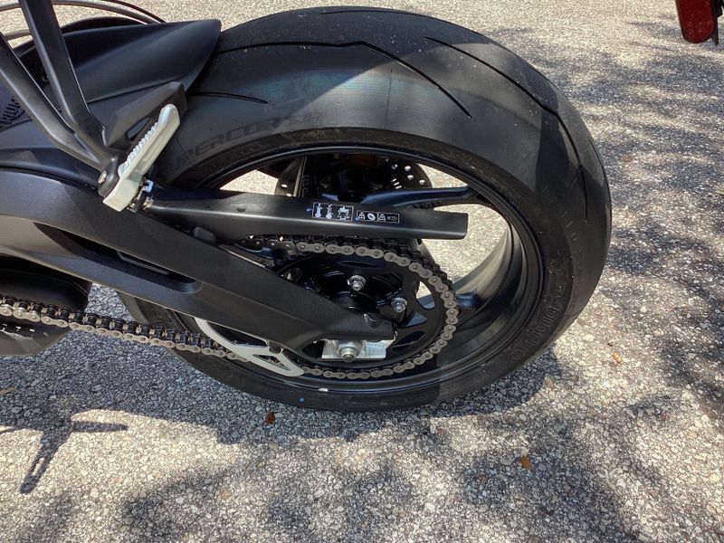 2025 Triumph Street Triple 765 RS