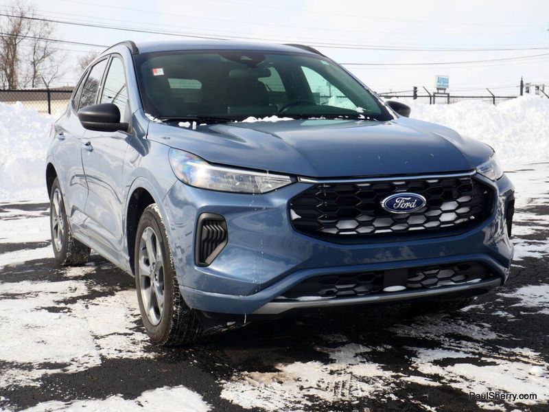 Used 2024 Ford Escape ST-Line