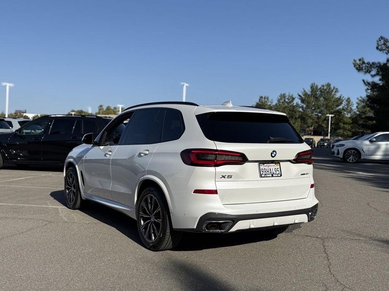 2022 BMW X5 xDrive40iImage 8