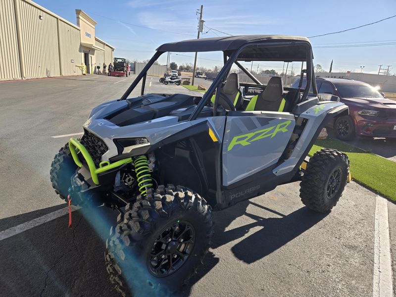 2025 Polaris RZR XP 1000 ULTIMATE STORM GRAYImage 4