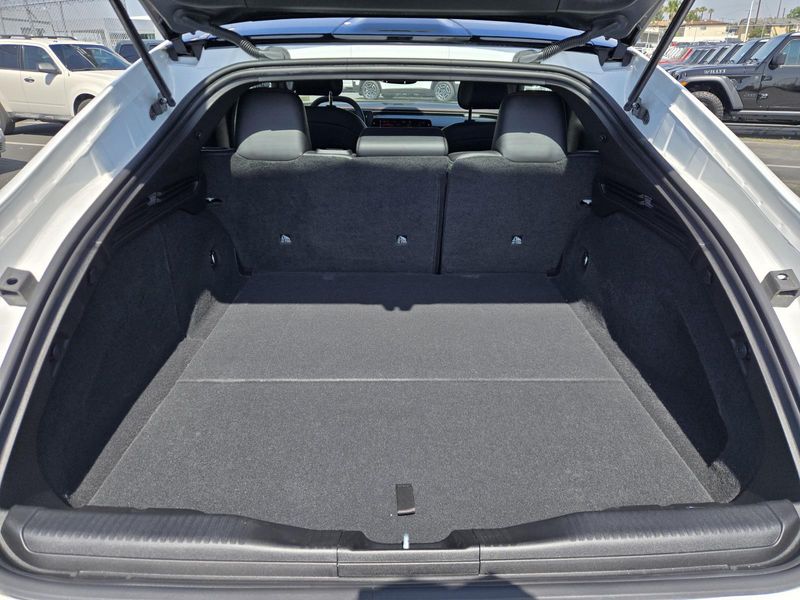 New 2026 Dodge Charger Scat Pack 2-door Awd