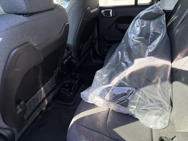 New 2026 Jeep Wrangler 4-door RubiconImage 14