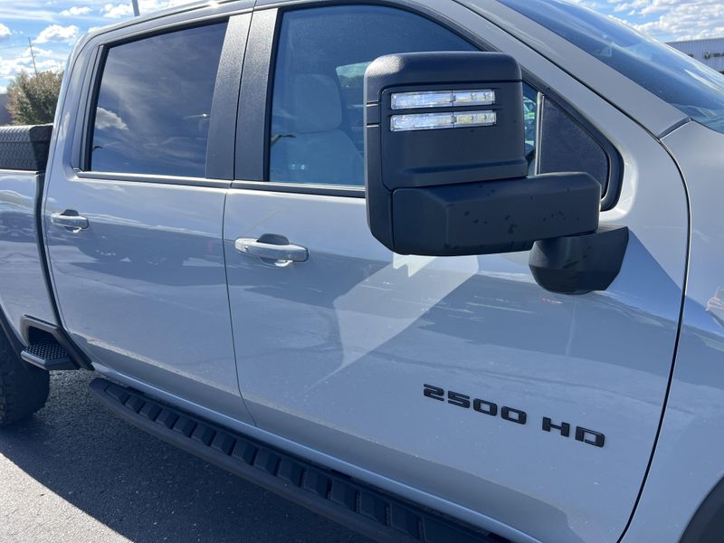 Used 2024 Chevrolet Silverado 2500HD LTImage 5