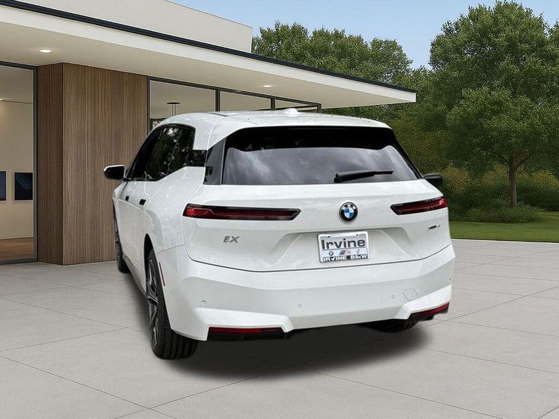 New 2026 BMW iX xDrive45Image 11