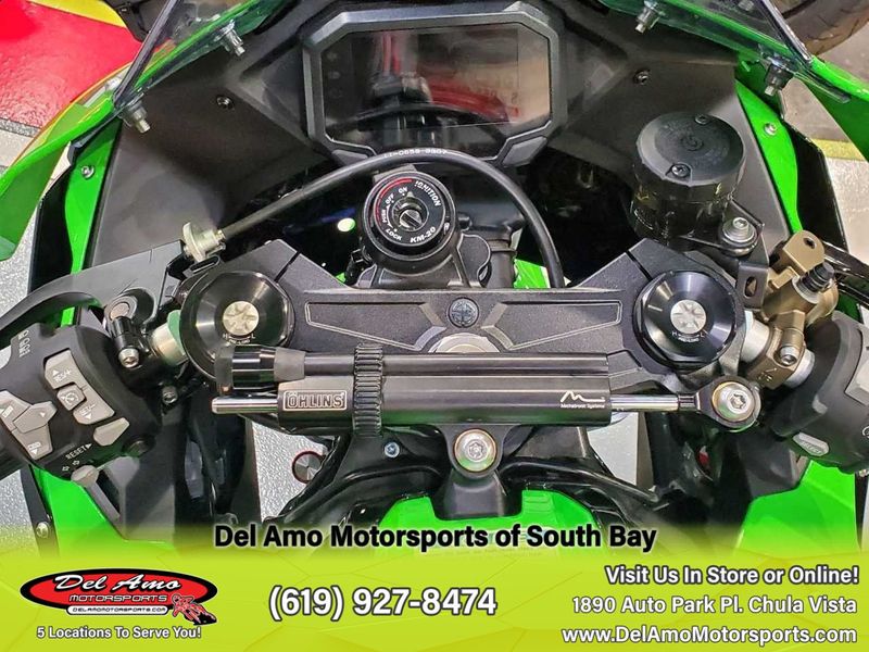 2024 Kawasaki ZX1002LRFAL-GN1  in a LIME GREEN/EBONY exterior color. Del Amo Motorsports of South Bay (619) 547-1937 delamomotorsports.com 