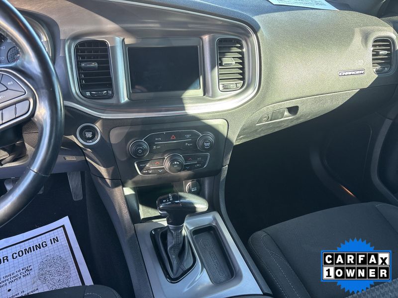 Used 2020 Dodge Charger SXTImage 30