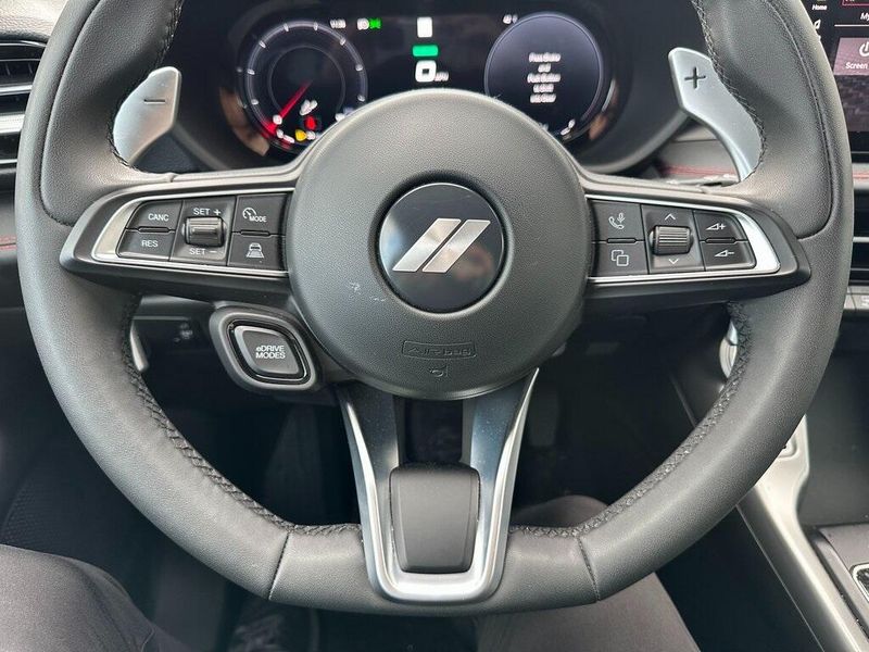 2024 Dodge Hornet R/T photo 2