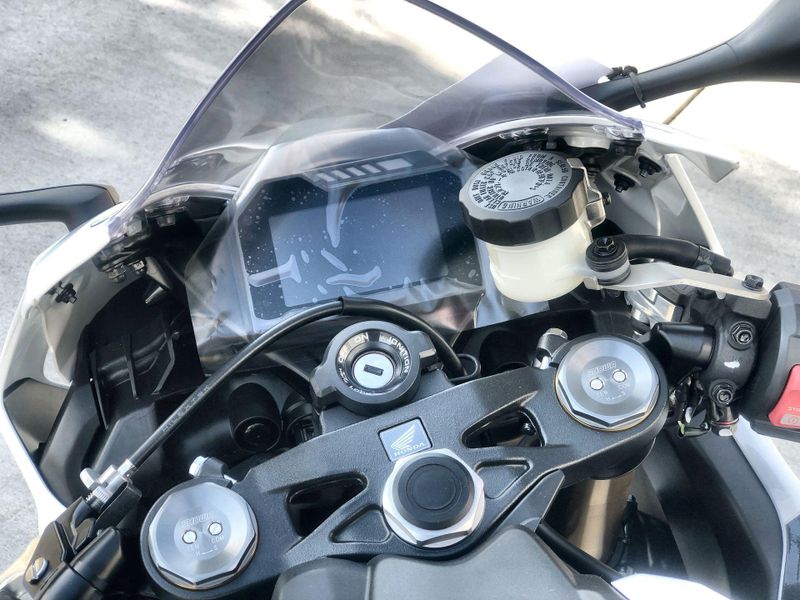 New 2027 Honda CBR1000RR ABS Image 23