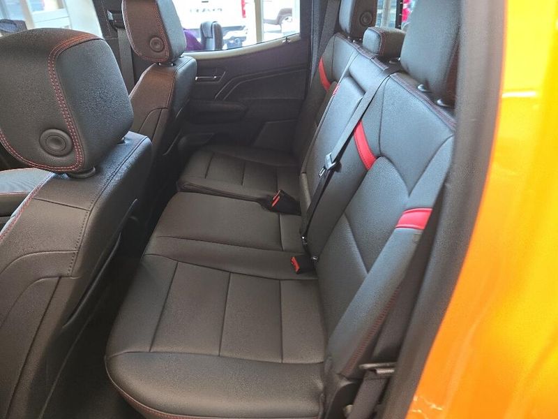2026 Chevrolet Colorado Z71 photo 7