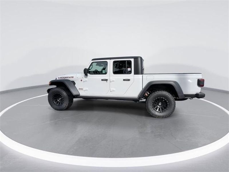 New 2025 Jeep Gladiator Mojave 4x4Image 5
