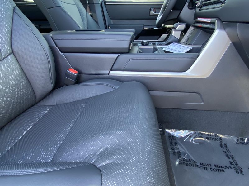 2025 Toyota Tundra LimitedImage 10