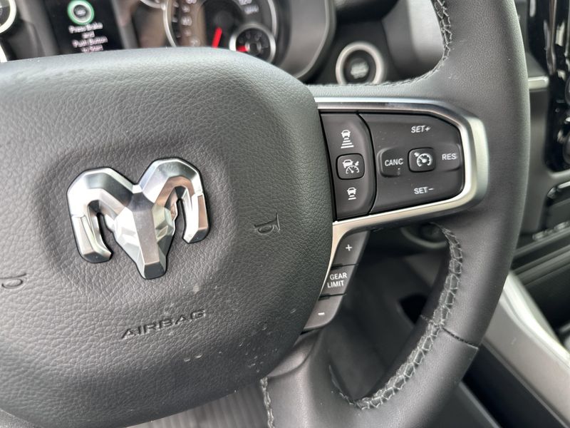 New 2025 RAM 1500 Big Horn Crew Cab 4x4 5