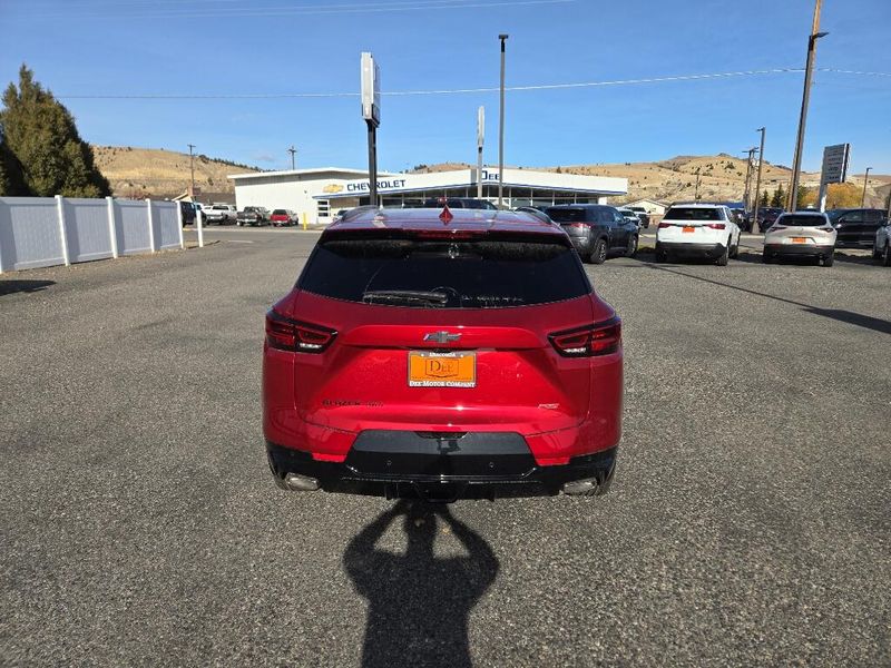 2025 Chevrolet Blazer RS photo 4