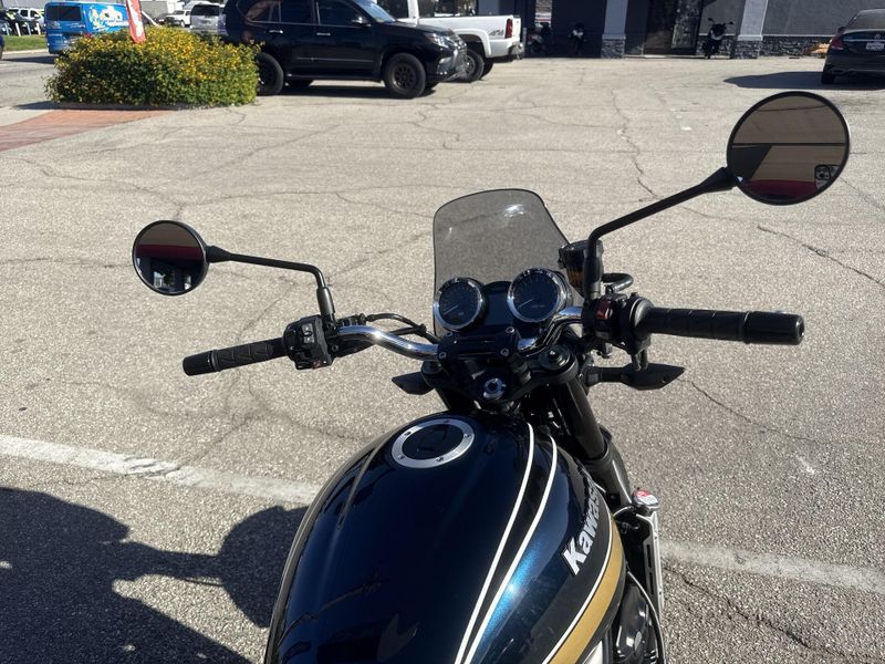 Used 2022 Kawasaki Z900RS ABS Image 12