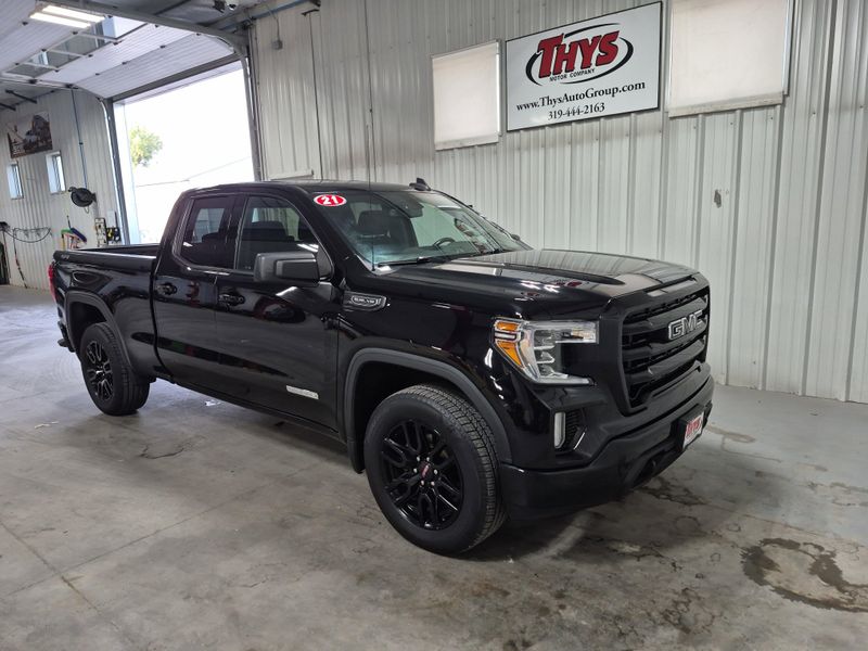 Used 2021 GMC Sierra 1500 ElevationImage 3