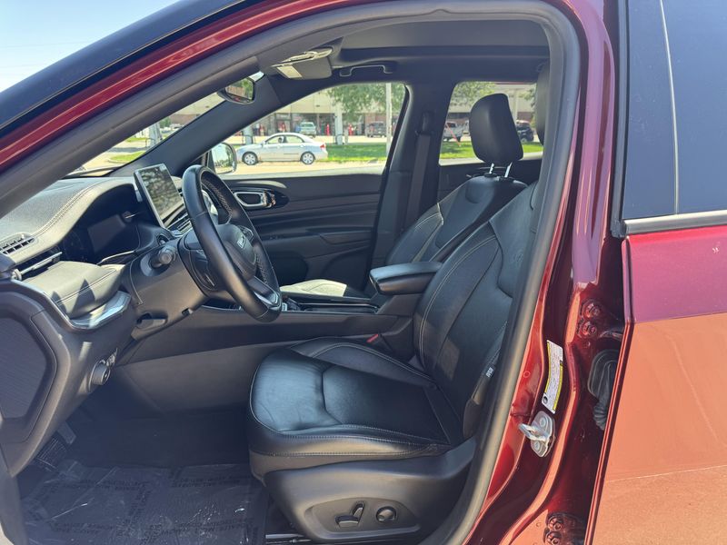 Used 2022 Jeep Compass High AltitudeImage 10