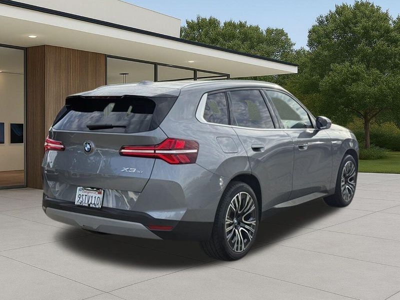 Used 2025 BMW X3 30 xDriveImage 8