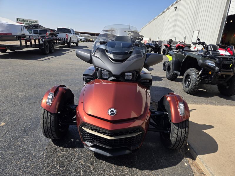NEW 2026 CAN-AM SPYDER F3 LIMITED SPECIAL SERIES Image 7