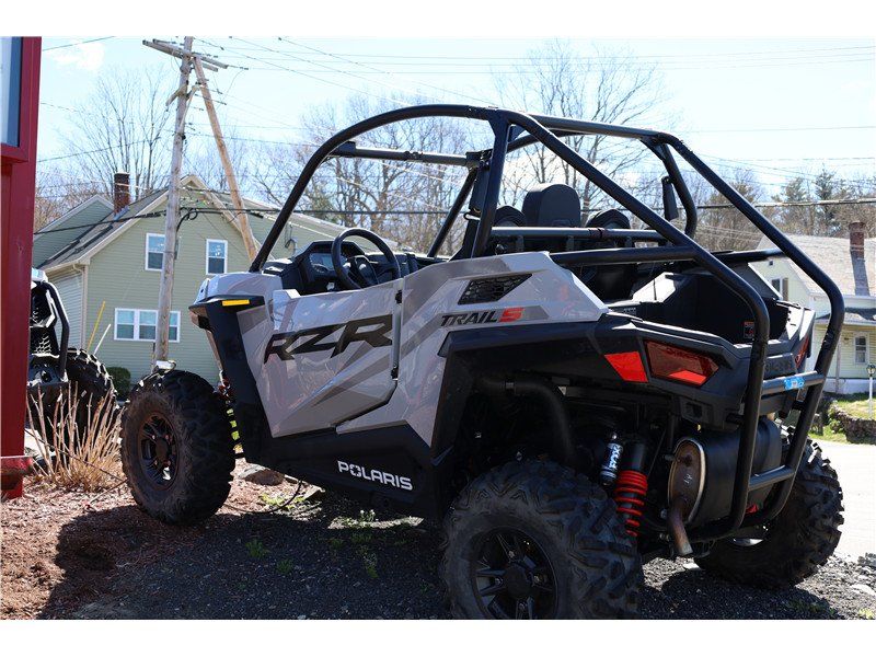 2023 Polaris RZR Trail S 1000 in a Gray exterior color. New England Powersports 978 338-8990 pixelmotiondemo.com 