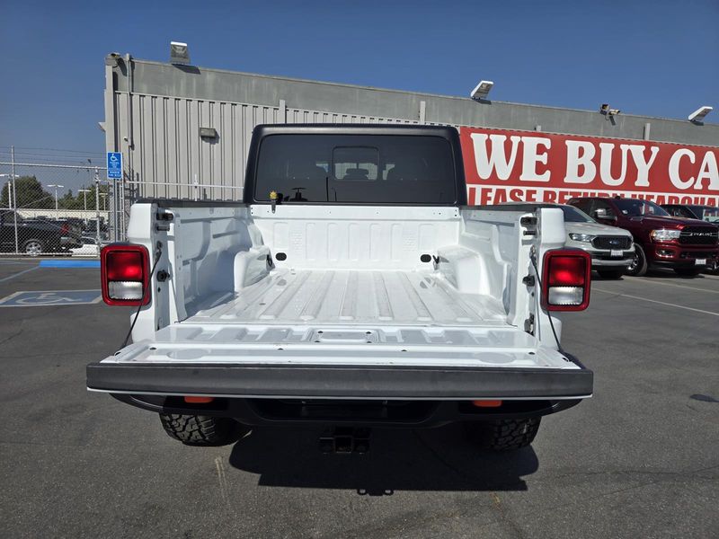 Used 2021 Jeep Gladiator Mojave 4x4