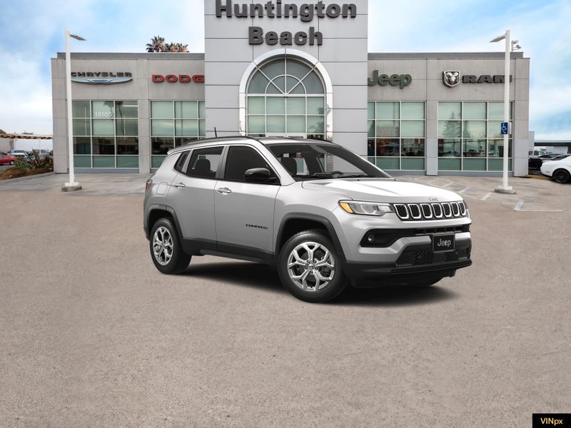 2025 Jeep Compass Latitude 4x4Image 11