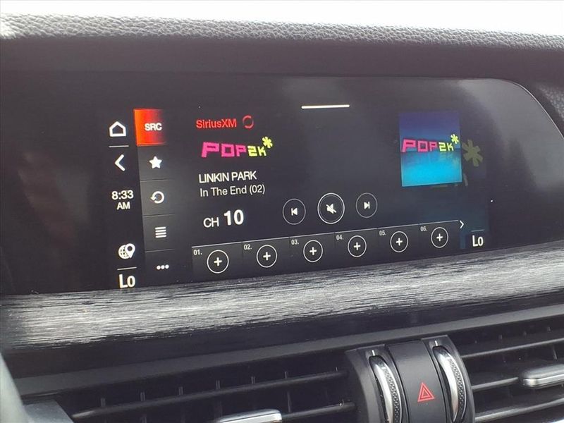 Used 2023 Alfa Romeo Stelvio SprintImage 26