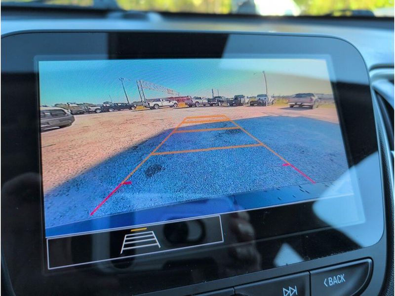 Used 2023 Chevrolet Malibu LTImage 12