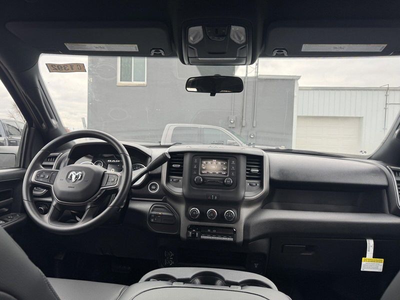 2024 RAM 5500 Chassis Cab TradesmanImage 12