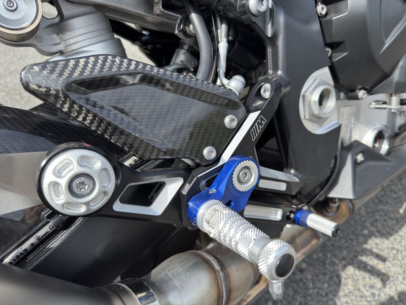 2024 BMW S 1000 RR 