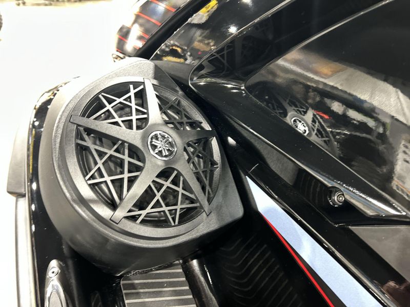 2025 Yamaha VX CRUISER W&sol;AUDIO  in a BLACK/ICE BLUE exterior color. Del Amo Motorsports of Redondo Beach (424) 390-7811 delamomotorsports.com 