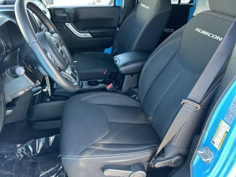 Used 2018 Jeep Wrangler JK Unlimited RubiconImage 18
