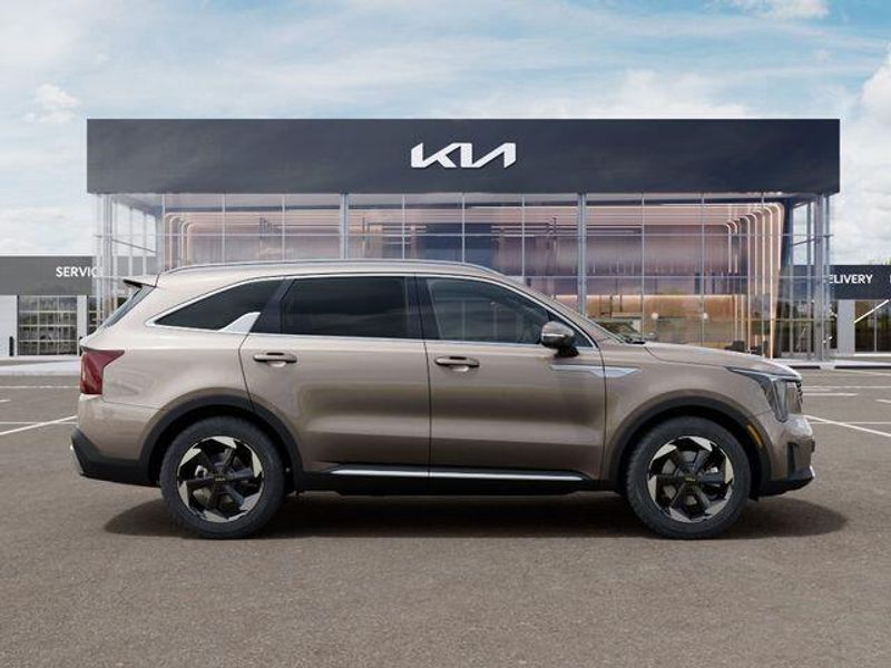 New 2026 Kia Sorento Hybrid EXImage 8