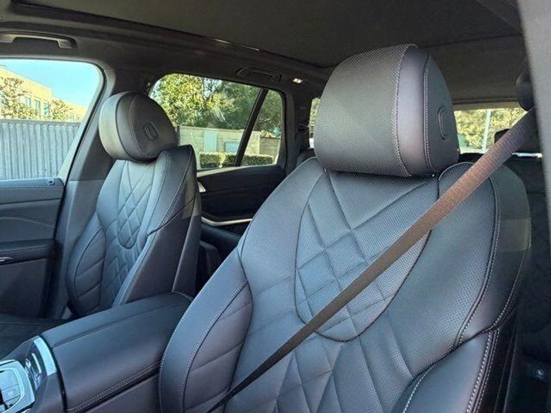 New 2026 BMW X5 sDrive40iImage 16