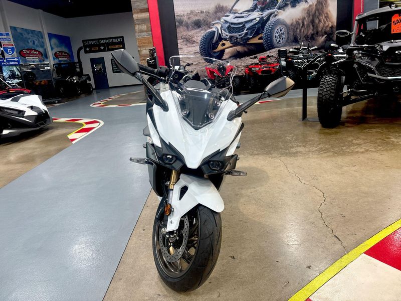 New 2026 Suzuki GSX-S1000GT+ Image 13