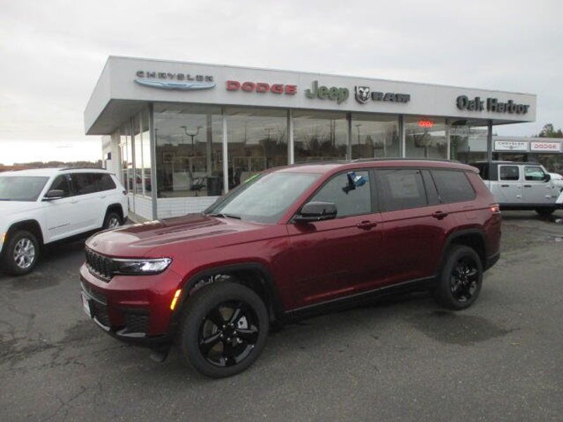 2023 Jeep Grand Cherokee L Altitude 4x4Image 33