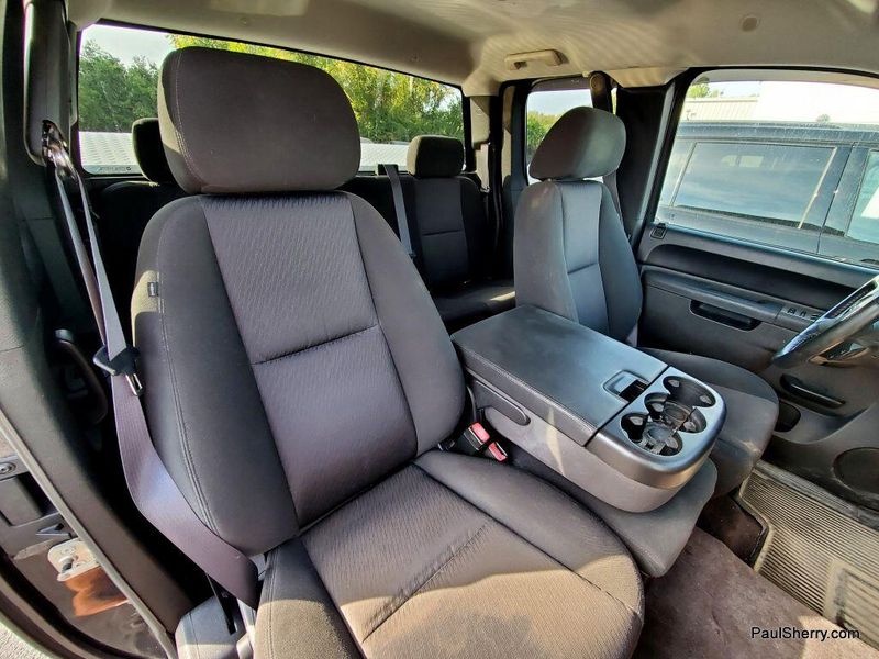 2011 Gmc Sierra 1500 SLE photo 5