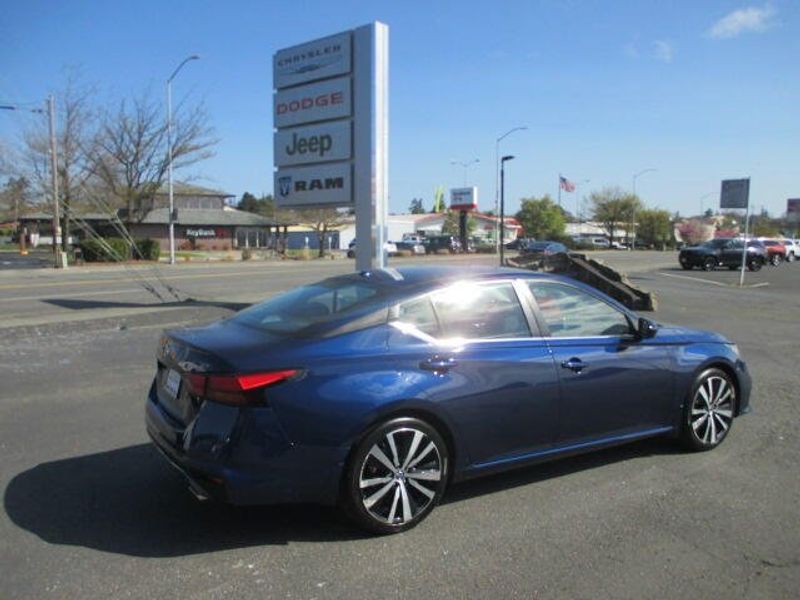 2022 Nissan Altima 2.5 SRImage 7