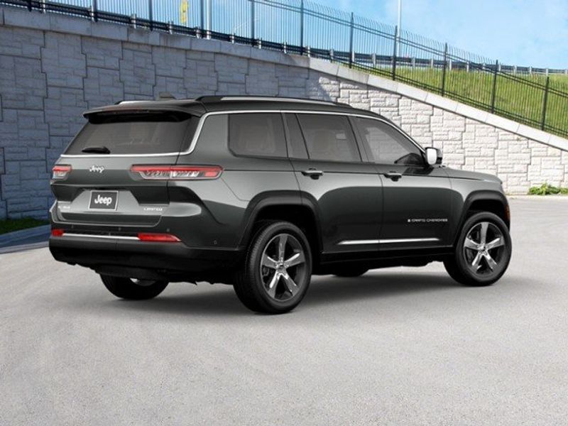 2021 JEEP Grand Cherokee L Limited 4x4Image 10