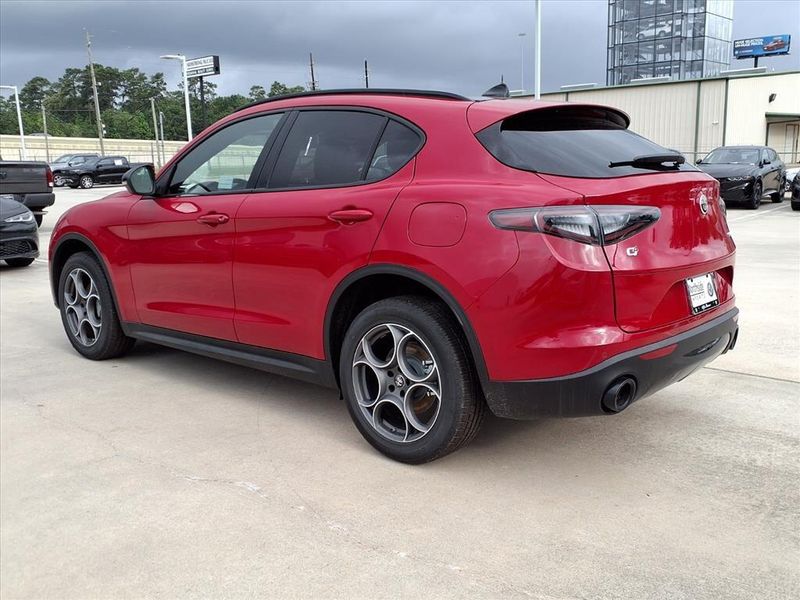 New 2026 Alfa Romeo Stelvio Image 9