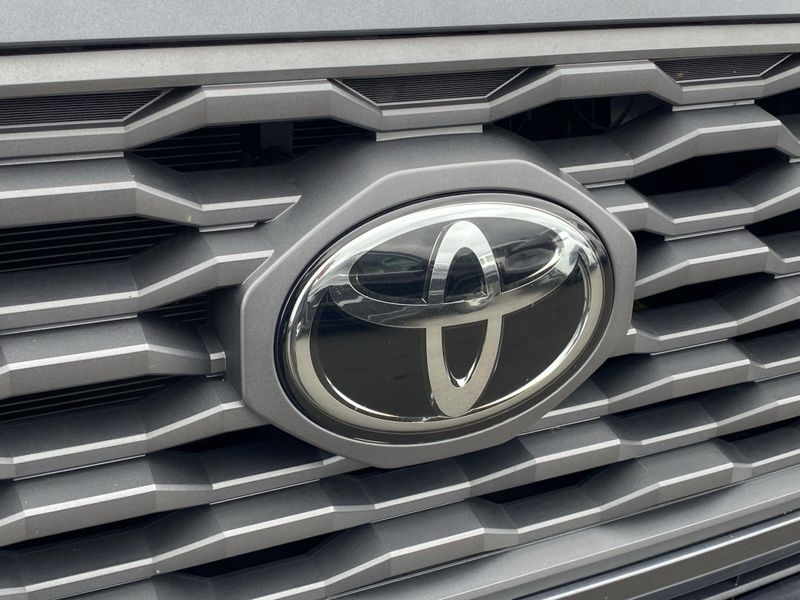 2021 Toyota Tacoma TRD SportImage 4