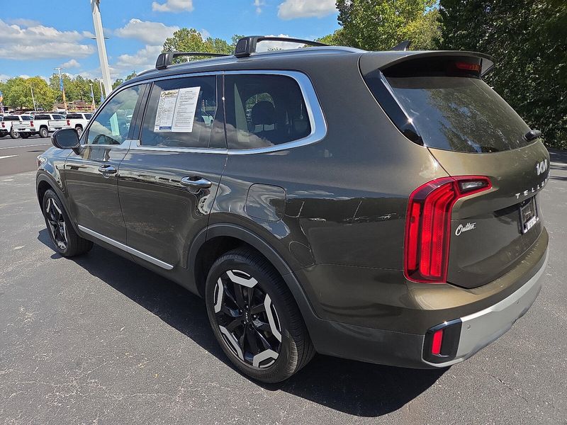 2023 Kia Telluride S photo 5
