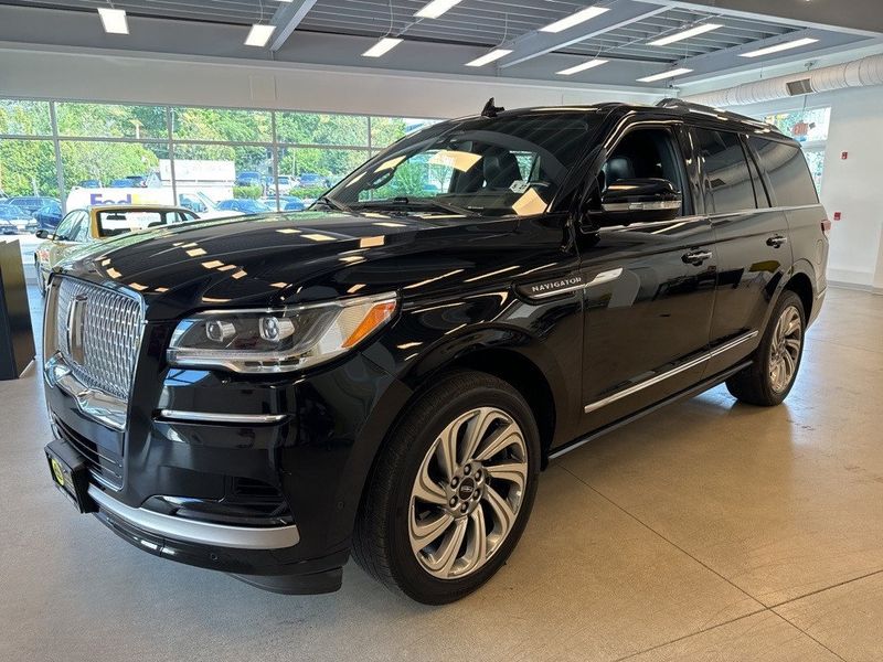 2022 Lincoln Navigator ReserveImage 4