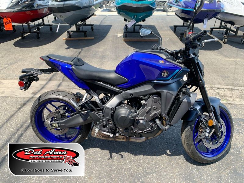 New 2025 Yamaha MT-09 Image 1
