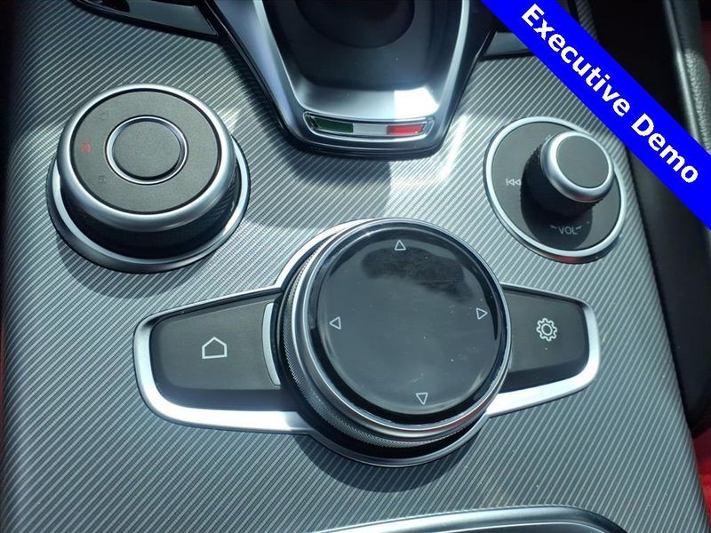 New 2025 Alfa Romeo Giulia RwdImage 23