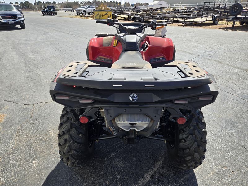 2025 CAN-AM OUTLANDER 850 LEGION RED  in a LEGION RED exterior color. Family PowerSports (877) 886-1997 familypowersports.com 