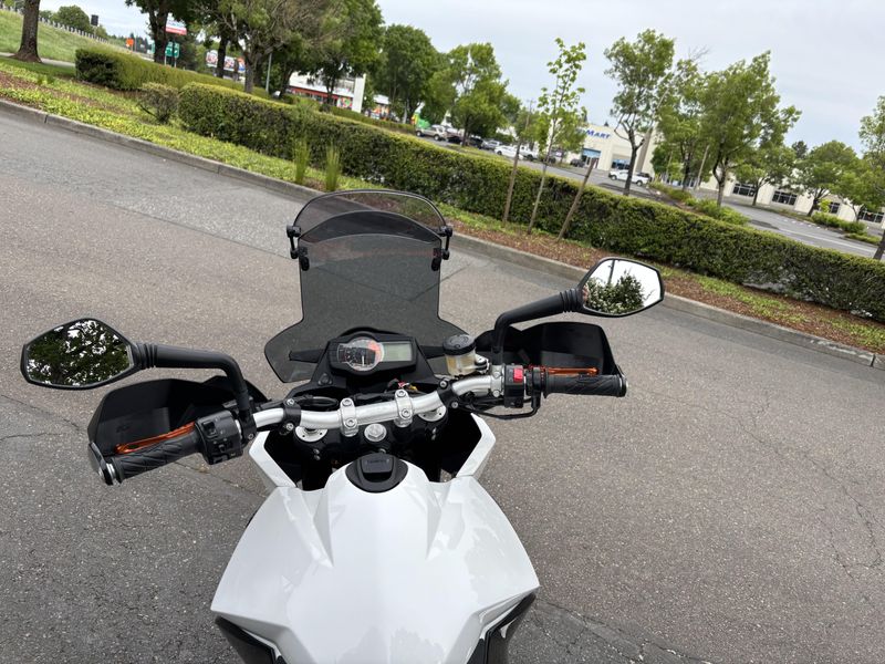 2012 KTM 990 Supermoto T 