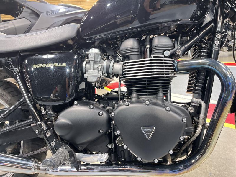 Used 2013 Triumph Bonneville A2 Image 22