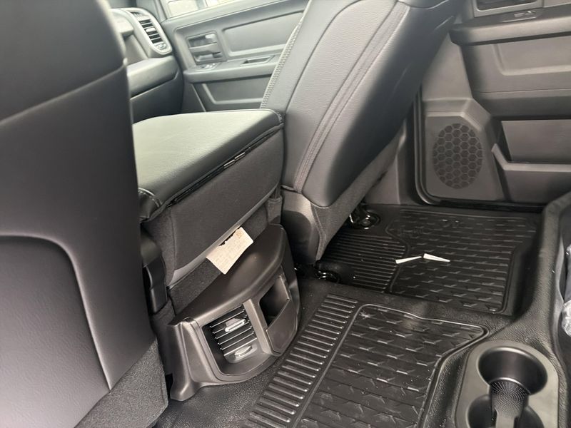 New 2025 RAM 4500 Tradesman Chassis Crew Cab 4x4 60